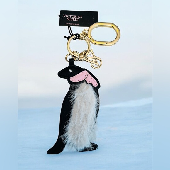 Victoria's Secret Penguin Bag Charm Keychain w/Pink Accent & Gold Hardware (NWT) - Picture 3 of 7